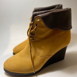Chloe wedge booties wheat size 10